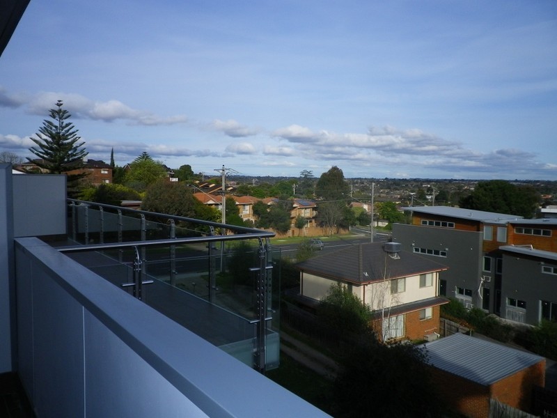 312/91-93 Tram Road, Doncaster VIC 3108