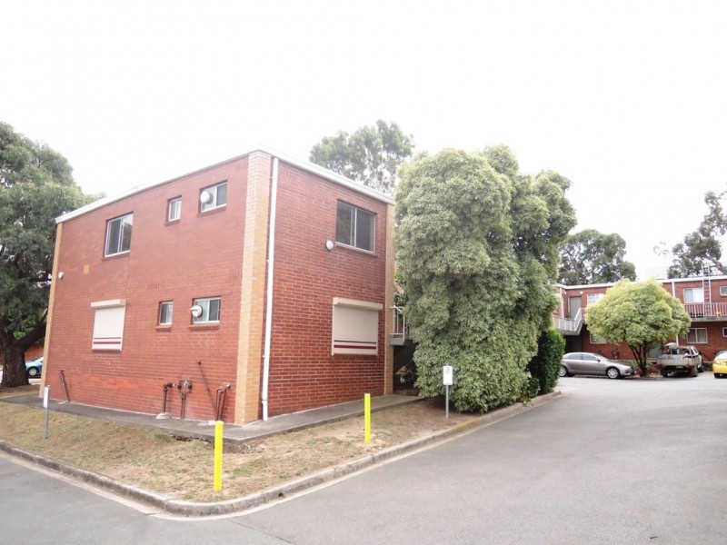 13/10-16 Wetherby Road, Doncaster VIC 3108