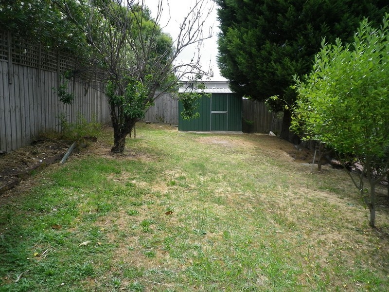 6 Lawanna Drive, Templestowe VIC 3106