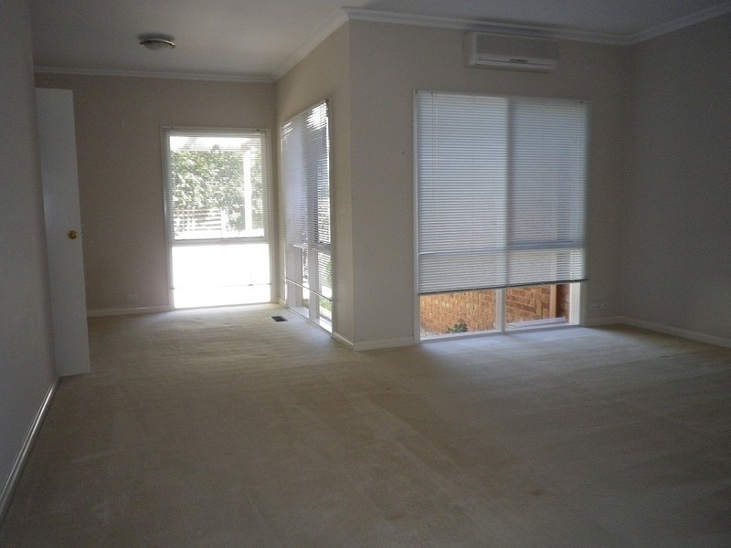 10/10-14 George Street, Doncaster East VIC 3109