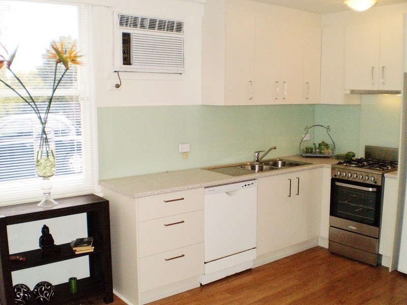 1/552 Moreland Road, Brunswick West VIC 3055
