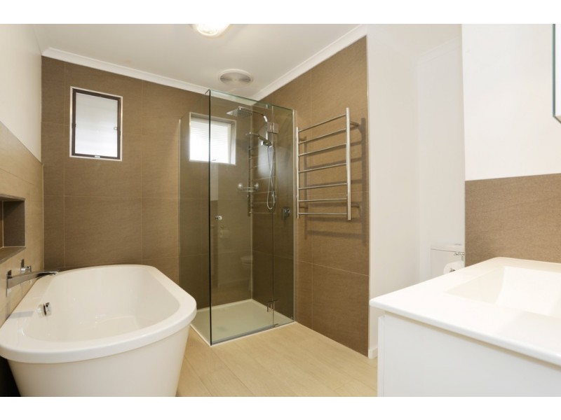 9 Chiswick Court, Templestowe VIC 3106