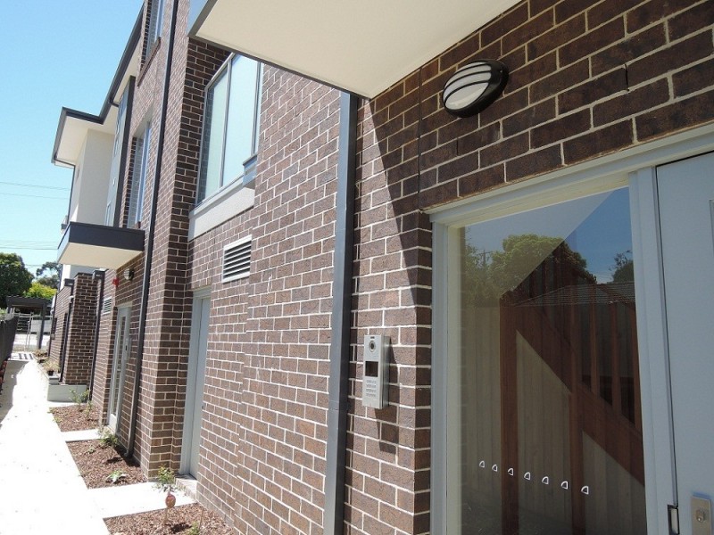 10/12 Alfrick Road, Croydon VIC 3136