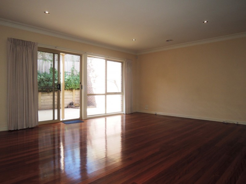12 Hodgson Street, Templestowe Lower VIC 3107