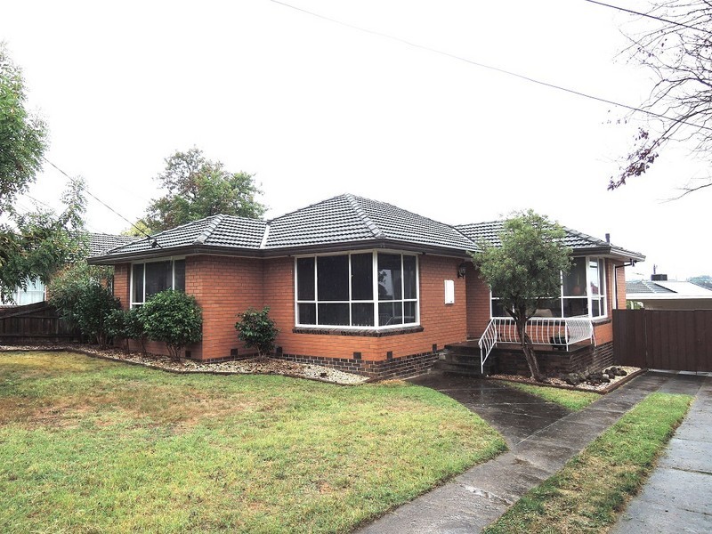4 Keir Avenue, Doncaster East VIC 3109