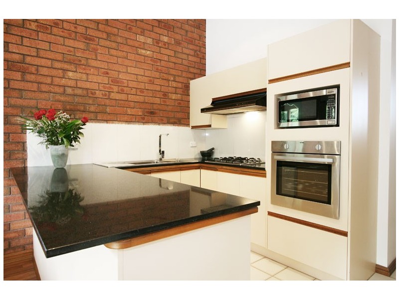 20/9-13 Wetherby Road, Doncaster VIC 3108