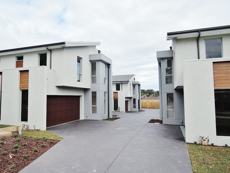 4/2-4 Claude Street, Bayswater VIC 3153