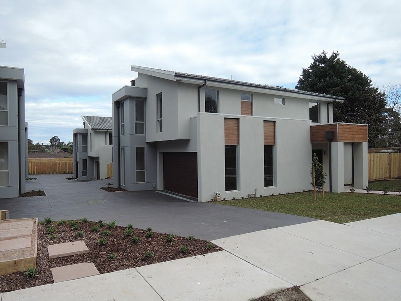 4/2-4 Claude Street, Bayswater VIC 3153