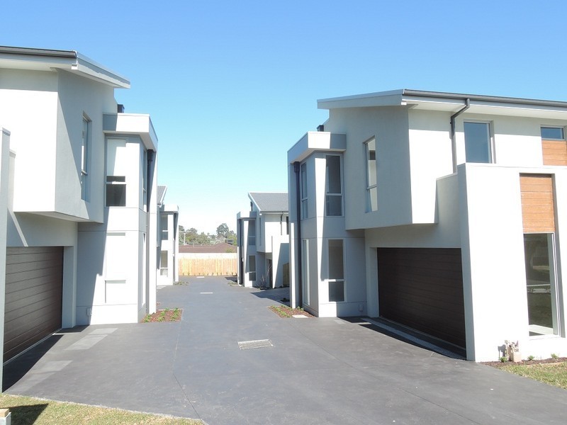 5/2-4 Claude Street, Bayswater VIC 3153