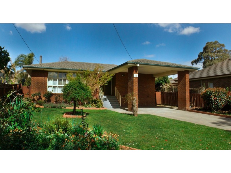 16 Newmans Road, Templestowe VIC 3106