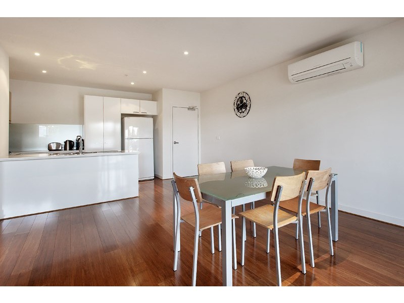 33/881 Doncaster Road, Doncaster East VIC 3109