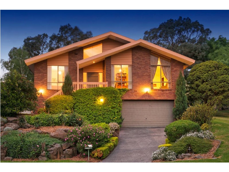 7 Reddington Terrace, Doncaster East VIC 3109