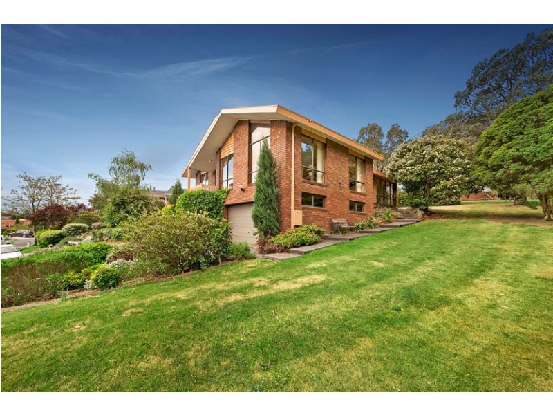 7 Reddington Terrace, Doncaster East VIC 3109