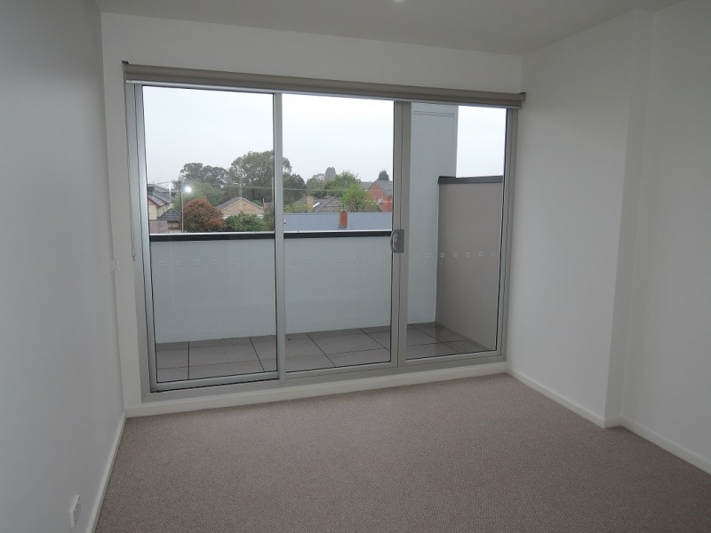 207/339-345 Mitcham Road, Mitcham VIC 3132