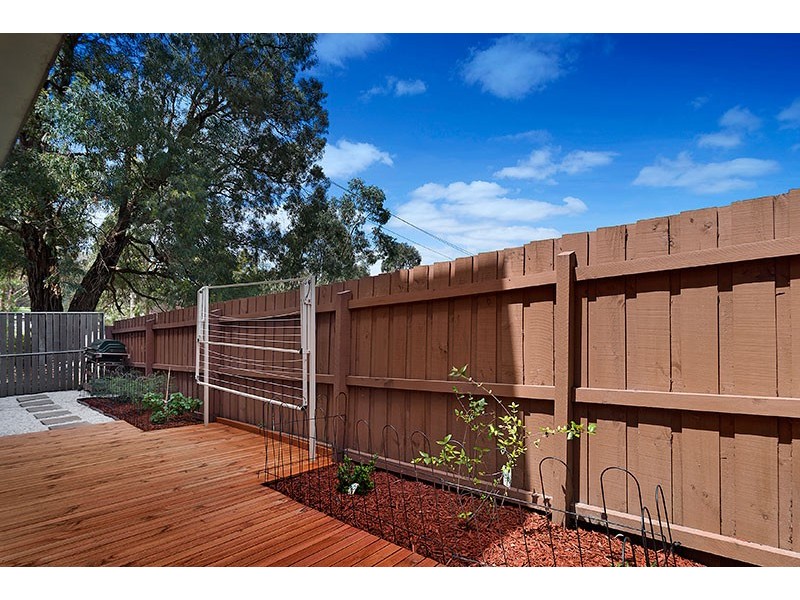 112 Leeds St, Doncaster East VIC 3109