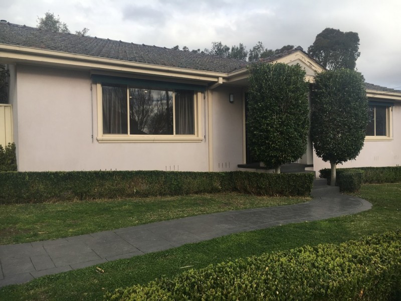 2 Elm Tree Road, Doncaster VIC 3108