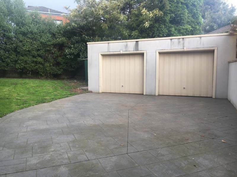 2 Elm Tree Road, Doncaster VIC 3108