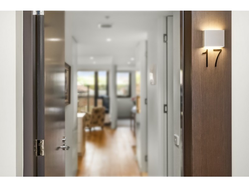 17/872 Doncaster Road, Doncaster East VIC 3109