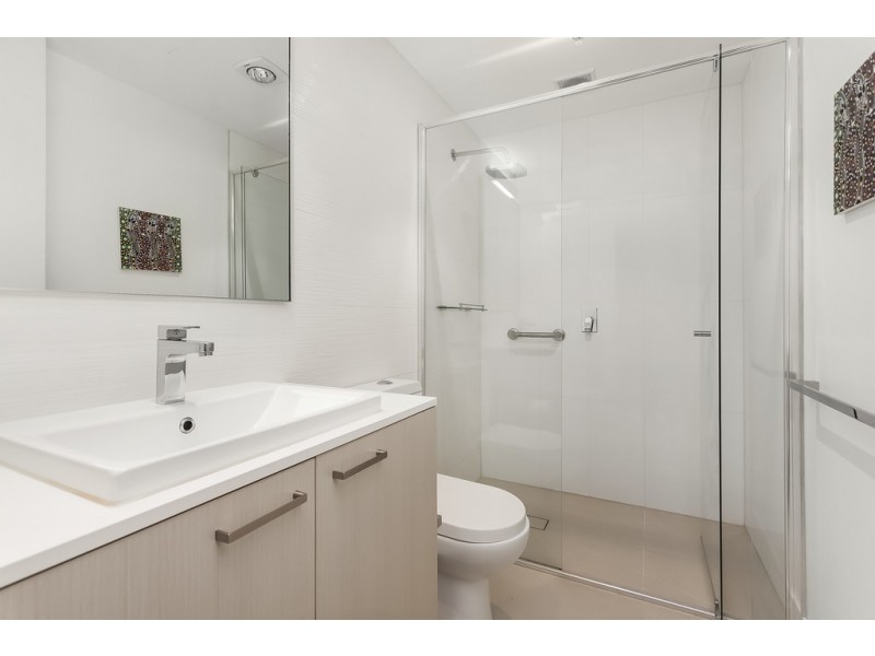 17/872 Doncaster Road, Doncaster East VIC 3109