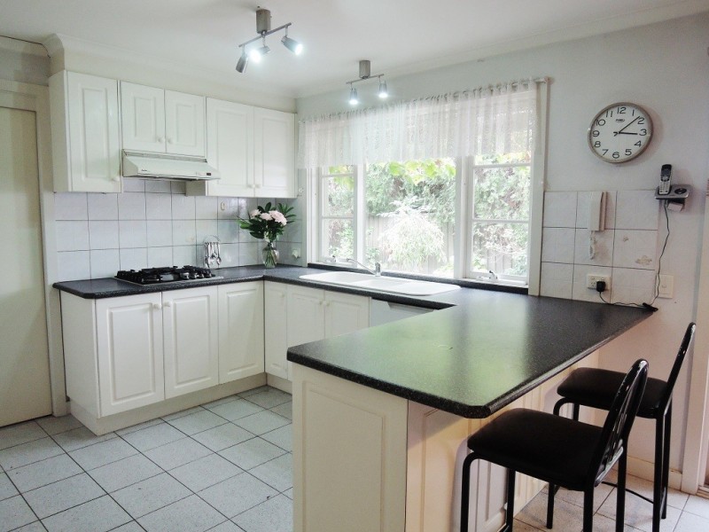 2/17-19 Dehnert Street, Doncaster East VIC 3109