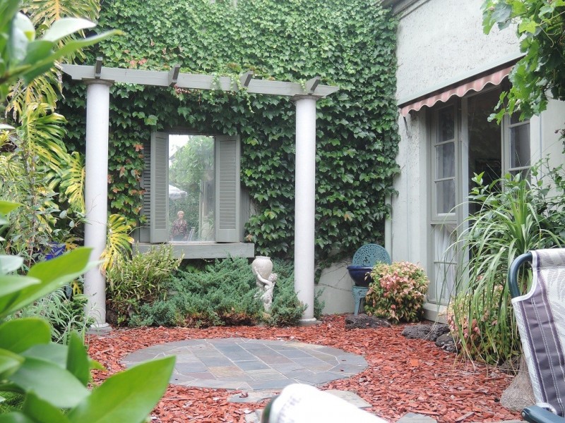 2/17-19 Dehnert Street, Doncaster East VIC 3109