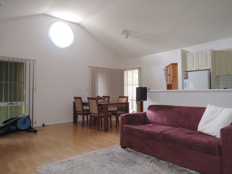 2/10 Hartigan Street, Blackburn VIC 3130