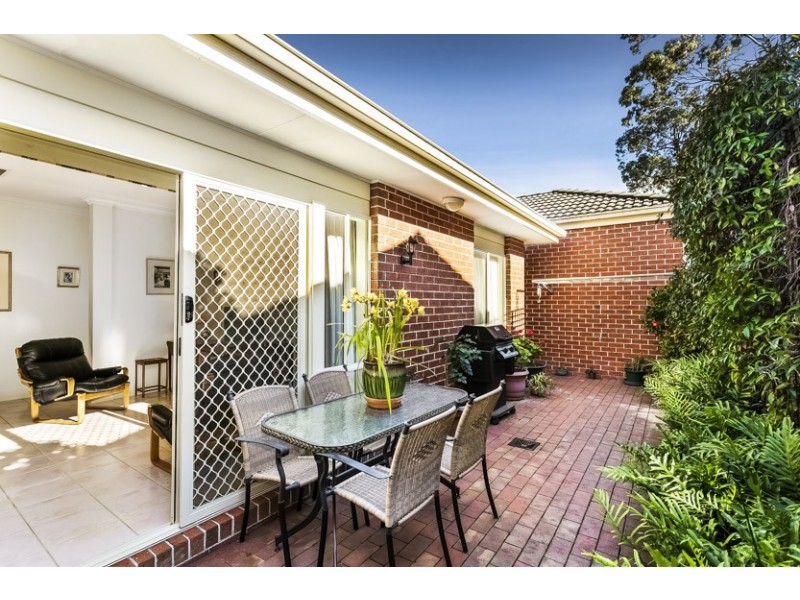 1/106 Leeds Street, Doncaster East VIC 3109