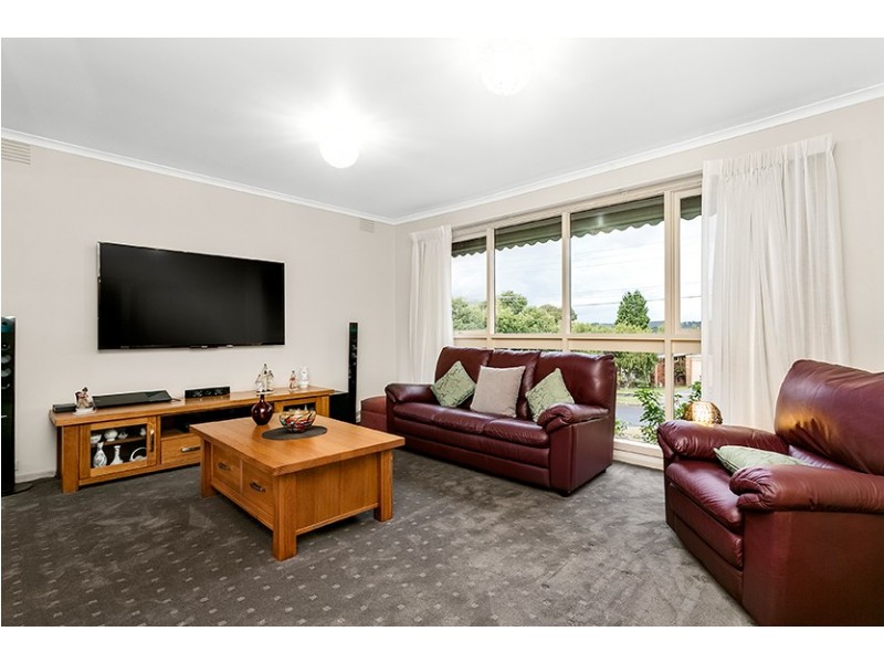 15 Telopea Ave, Doncaster East VIC 3109