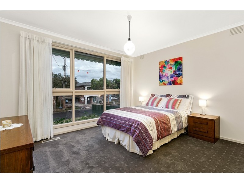 15 Telopea Ave, Doncaster East VIC 3109