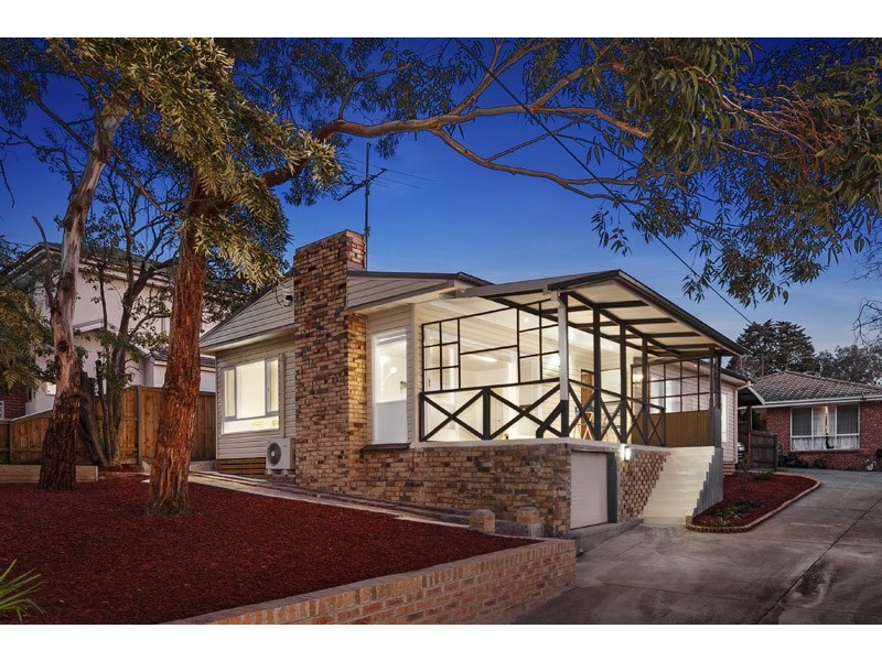 1/8 Glenview Road, Doncaster East VIC 3109