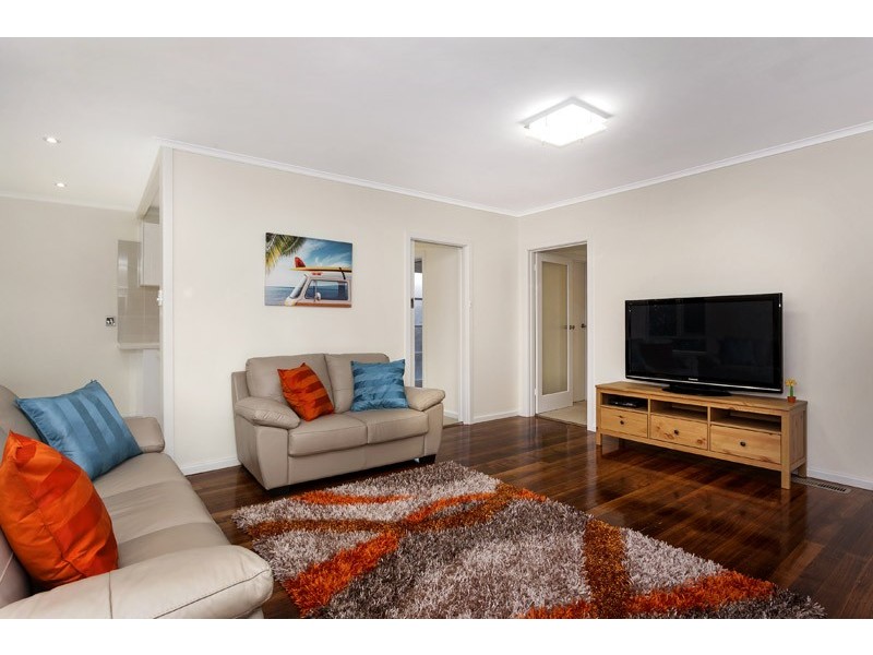 1/8 Glenview Road, Doncaster East VIC 3109