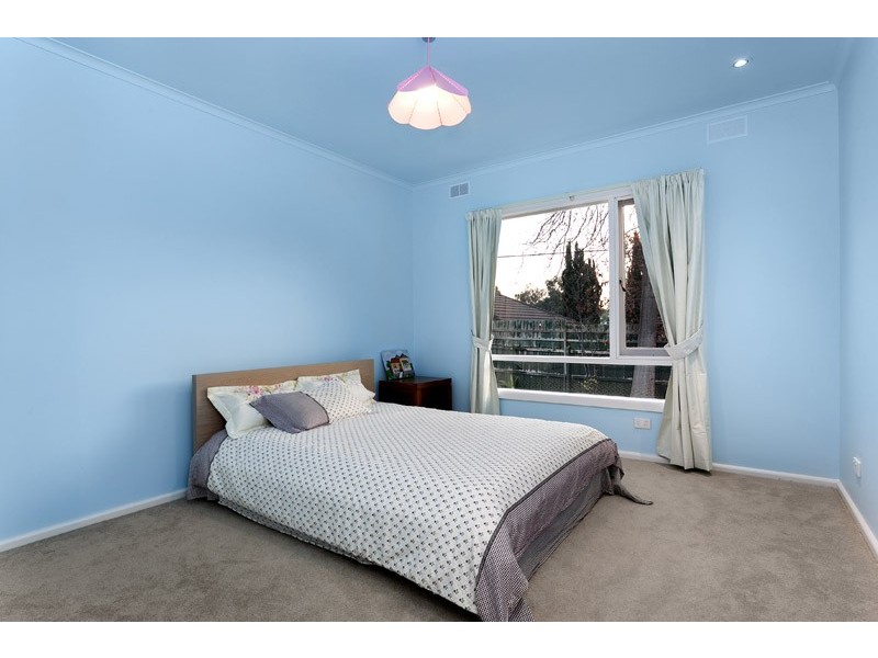 1/8 Glenview Road, Doncaster East VIC 3109