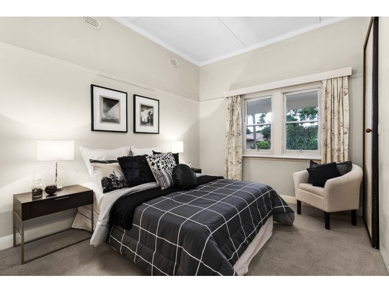 57 Carween Avenue, Mitcham VIC 3132