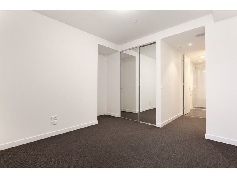 34/872 Doncaster Road, Doncaster East VIC 3109