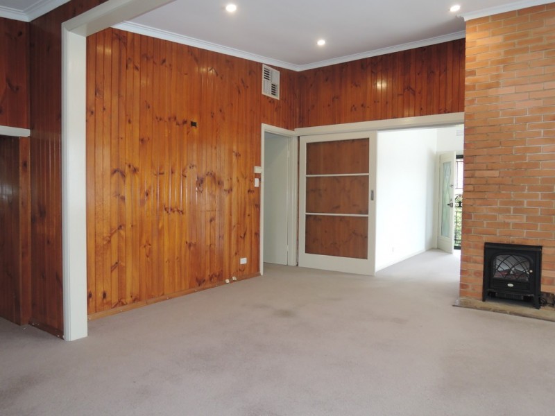 1/16 Victoria Street, Doncaster VIC 3108