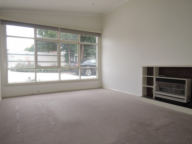 1/16 Victoria Street, Doncaster VIC 3108