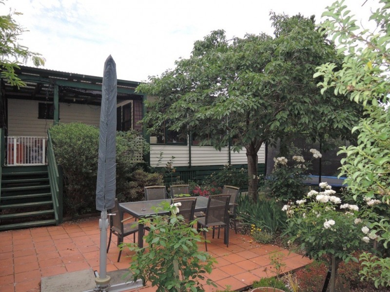 52 Russell Crescent, Doncaster East VIC 3109