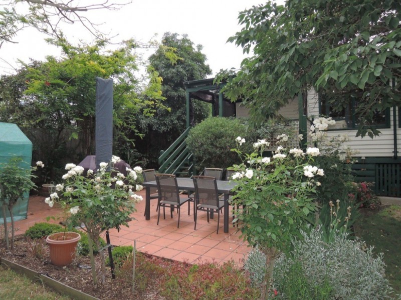 52 Russell Crescent, Doncaster East VIC 3109