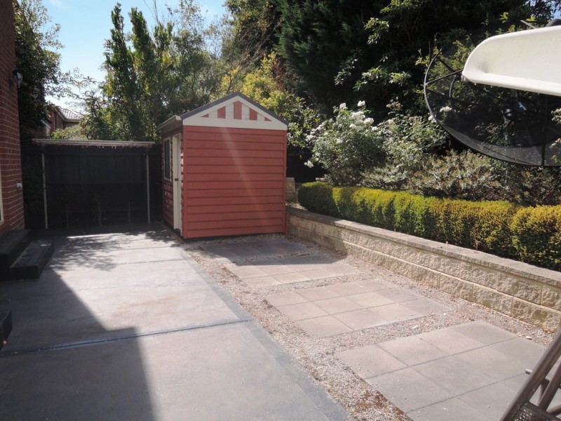 8 Park Hill Way, Doncaster VIC 3108