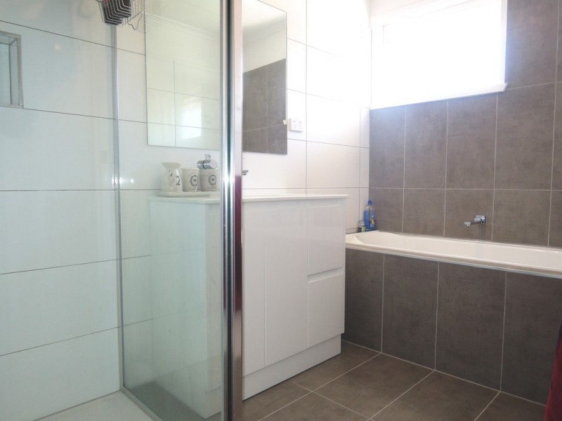 15 White Way, Bulleen VIC 3105