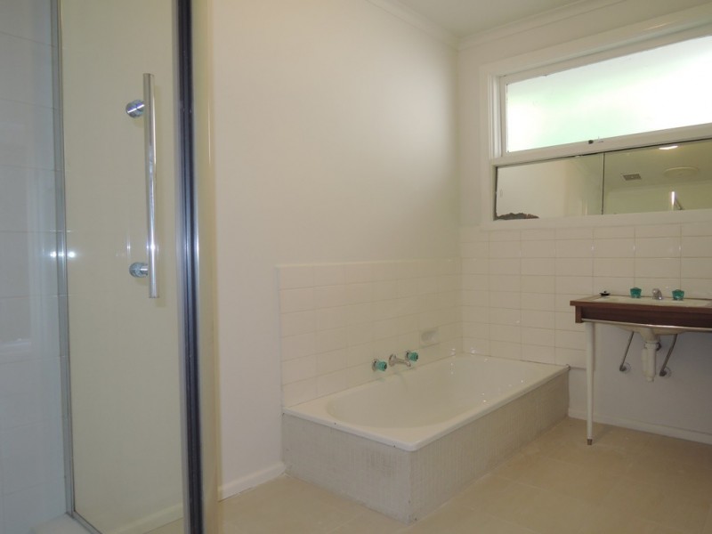 96 Leeds Street, Doncaster East VIC 3109