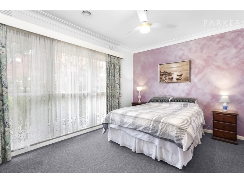 20 Pine Way, Doncaster East VIC 3109