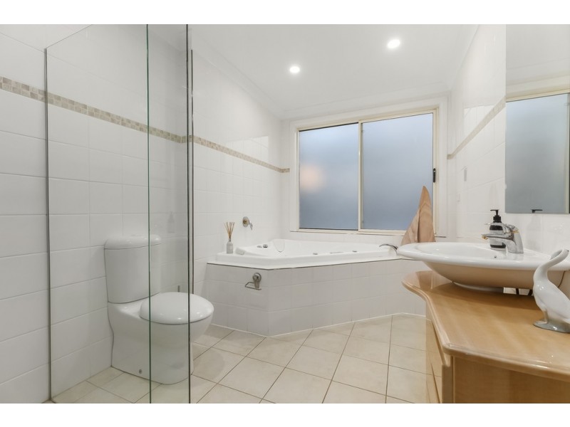 2 Inez Court, Doncaster VIC 3108
