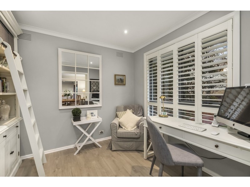 2 Inez Court, Doncaster VIC 3108