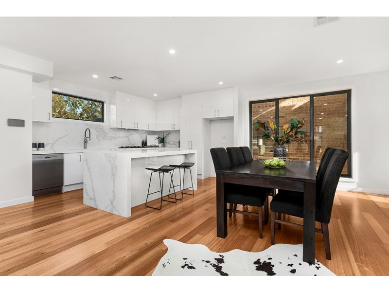 1/7 McLachlan Street, Templestowe VIC 3106