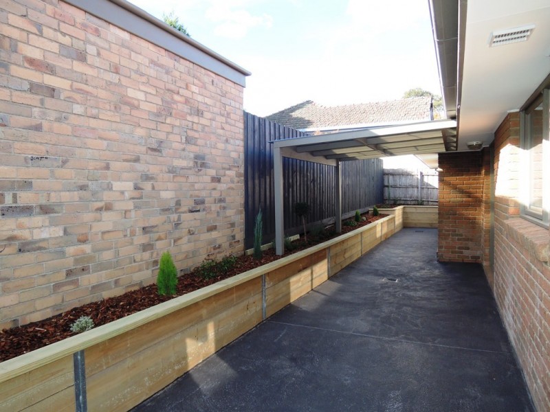 11 Adelyn Avenue, Donvale VIC 3111