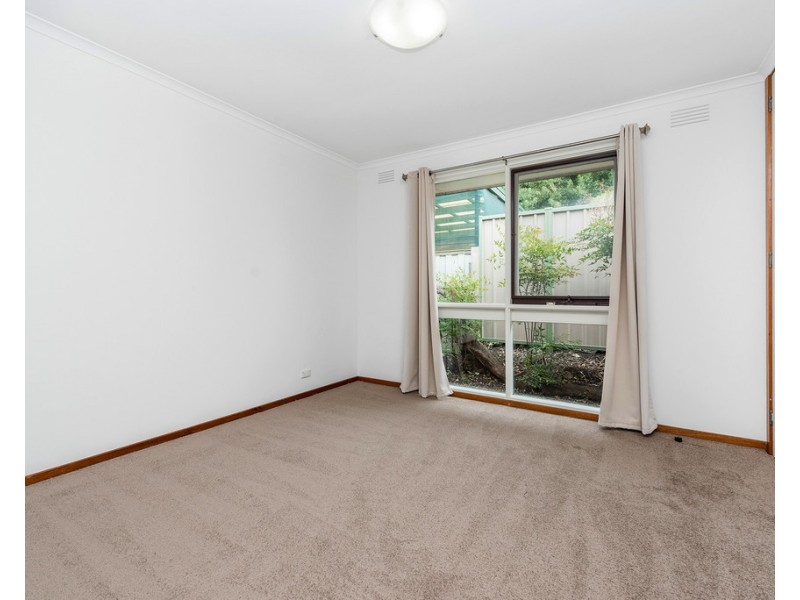 303 Douglas Parade, Newport VIC 3015