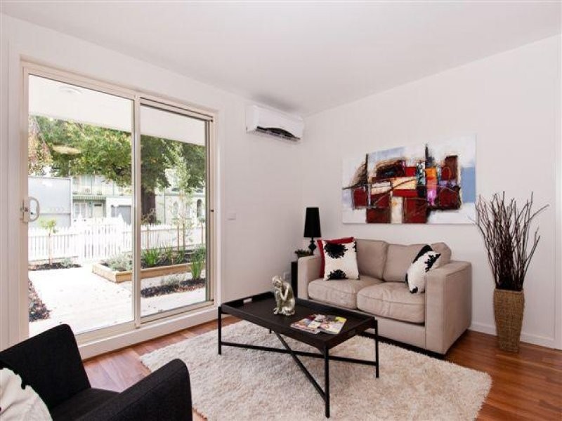 1/2 Thompson Street, Williamstown VIC 3016