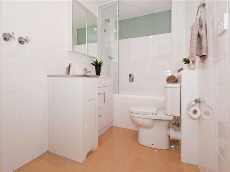 1/2 Thompson Street, Williamstown VIC 3016