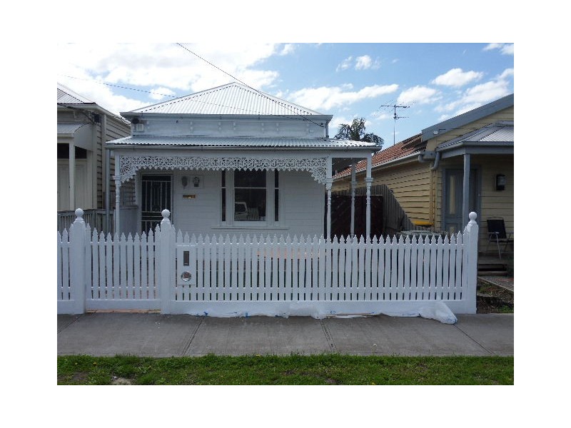 96 Farm Street, Newport VIC 3015